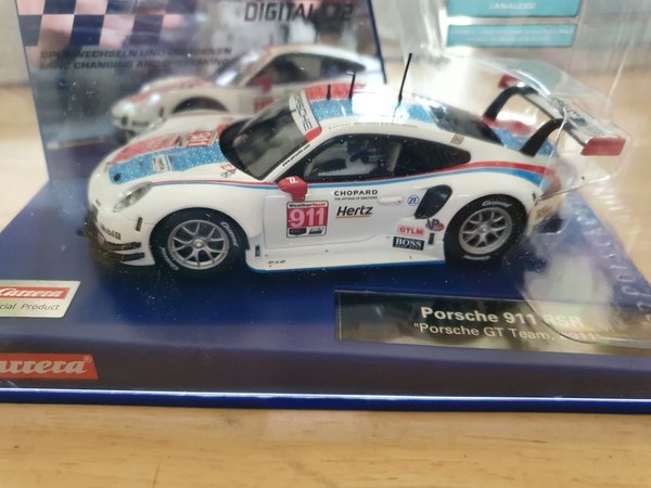 Carrera Digital 132 Porsche 911 RSR "Porsche GT Team, #911" 30915